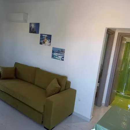 Levante Studios Αndros Menites Exterior photo