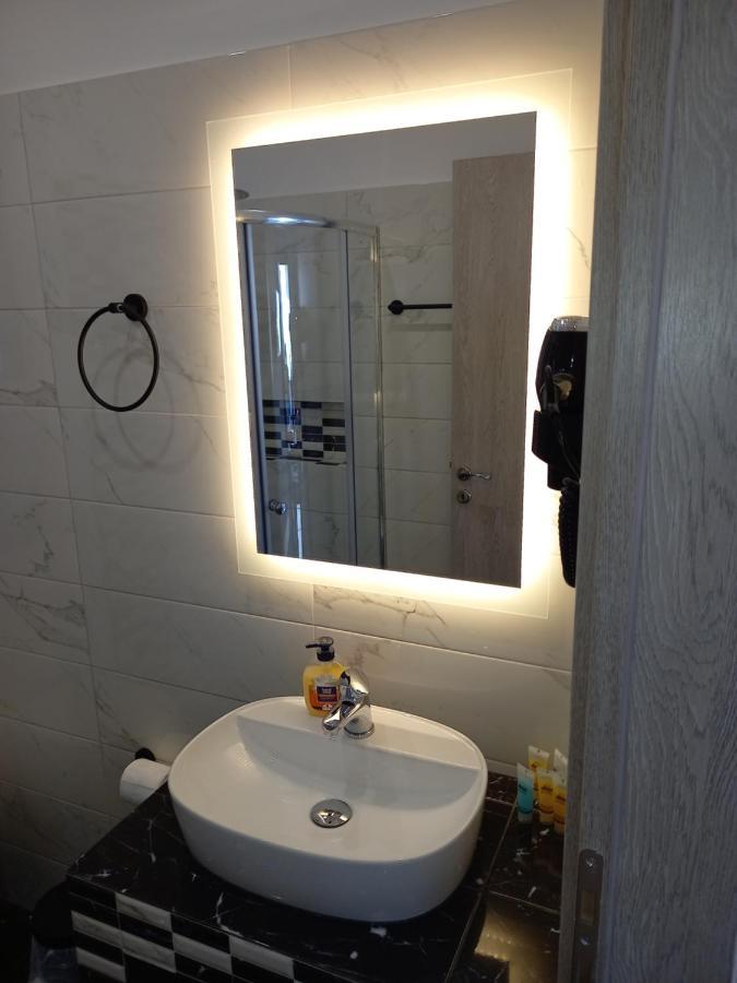 Apartment Levante αndros Menites